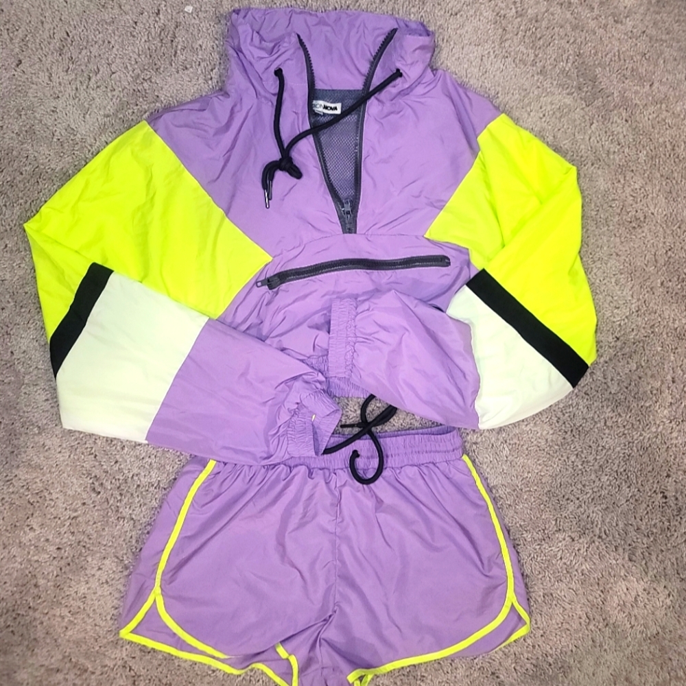 Fashion nova short set